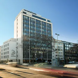 4* Hotel Me And Dusseldorf, By Hyatt
